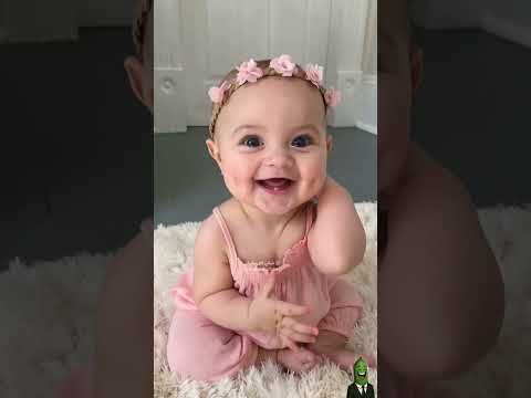 بنت سوريا بعمر شهر ترقص على اغنية جمالك دوخني 😍💃