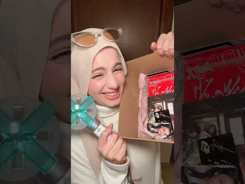 FIRST KPOP UNBOXING OF 2026🇰🇷🎶ايه اكثر حاجه حبيتوها؟؟🤭 #kpop #unboxing