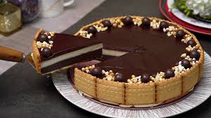 تارت البسكوت اسهل واسرع حلى بدون فرن لذتها في خفتها