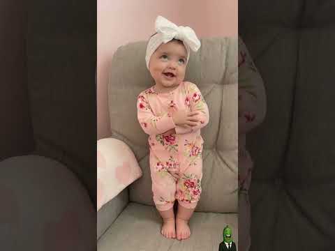 طفلة فلسطينية تختم الترند وترقص متل الكبار 💃😍😂