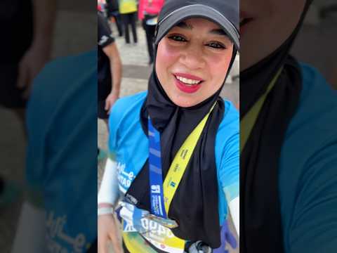 تعبانة 😪 ومعلقة محاليل من يومين 🏥 أنا برضه في المارثون🏃‍♀️😁✌️