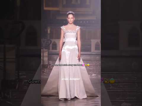 👰Wedding Dress in their prime😱😍👑#dress #weddingdress #shortvideos #viralvideo #fashion #runway