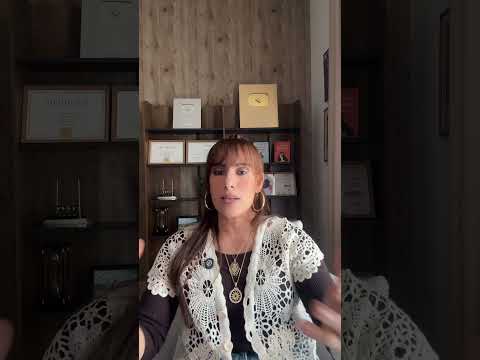 كيف تجعليه يطاردك بدون مجهود ؟