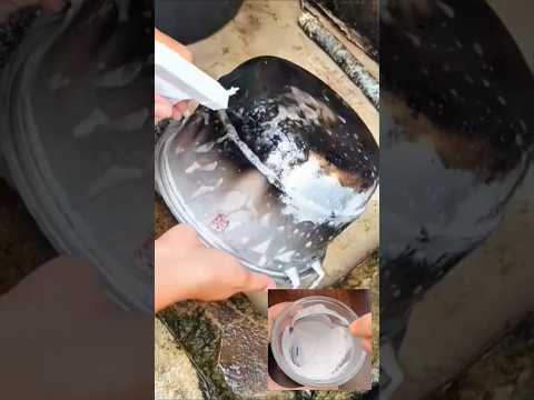 شوفي الفرق! 😱✨البقع اختفت والحلة رجعت جديدة! ودعي الحلل المحروقة بعد الفيديو ده ❌🔥 #recipes