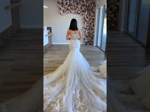 Our fav wedding dress trains😍 #shorts