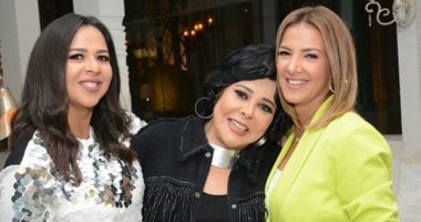 سهرة كلها ضحك مع أحلى أختين دنيا سمير غانم وإيمي سمير غانم في صاحبة السعادة