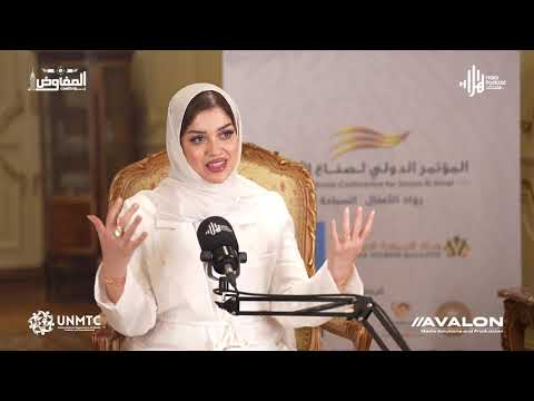 الشيف هتون الطوخي و الشيف ولاء غزاوي عضو فريق التذوق بنادي كرنفال الطهاة والشيف عبير العشي